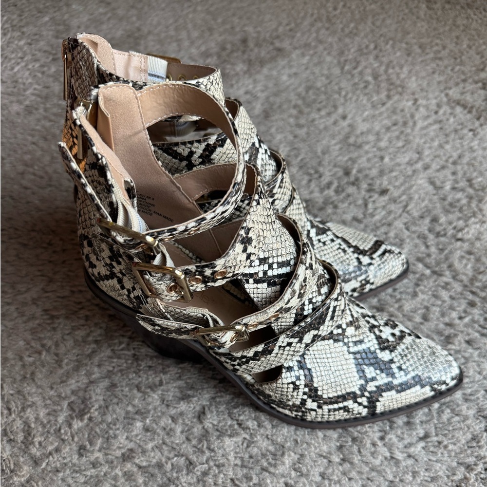Frankey natural snake skin booties